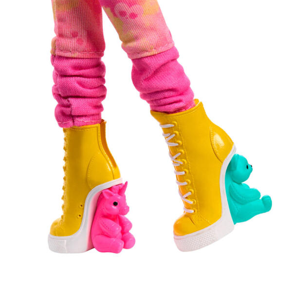 Muñeca Enid Miercoles Monster High - Imagen 5