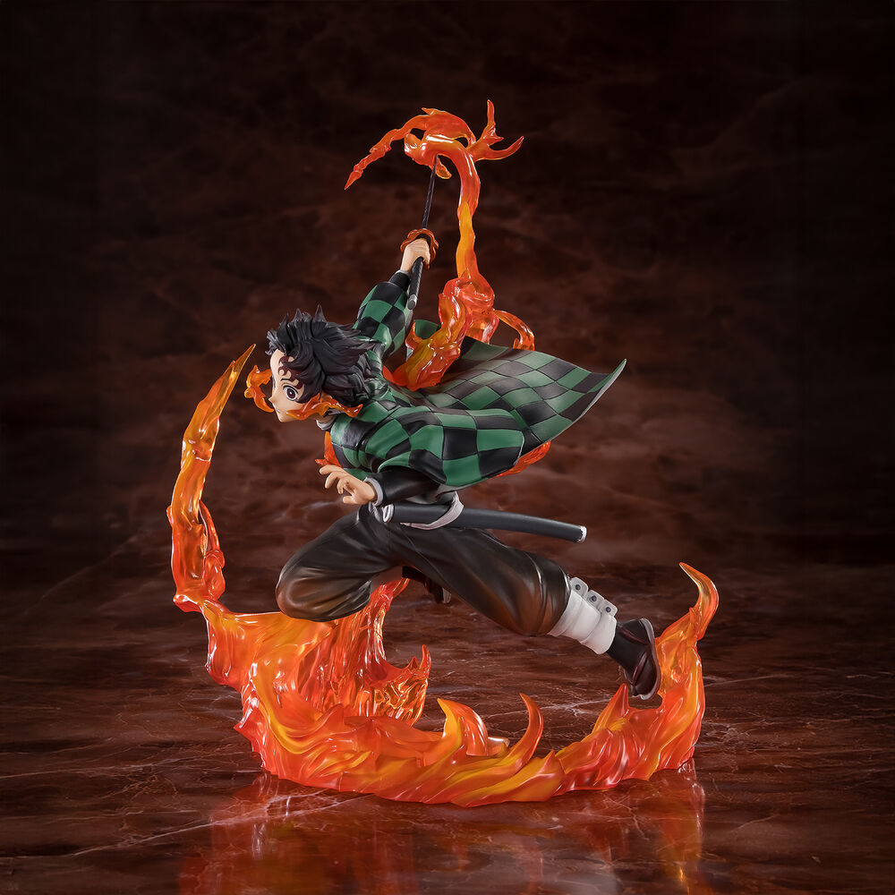 Figura Tanjiro Kamado Kyojuro Rengokus Sword Guard Demon Slayer Kimetsu no Yaiba 19,5cm - Imagen 2
